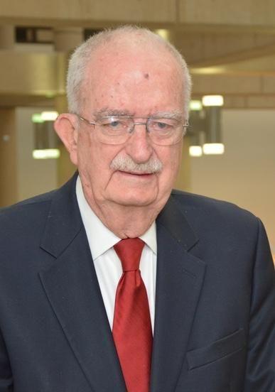 headshot of Wendell Rosse